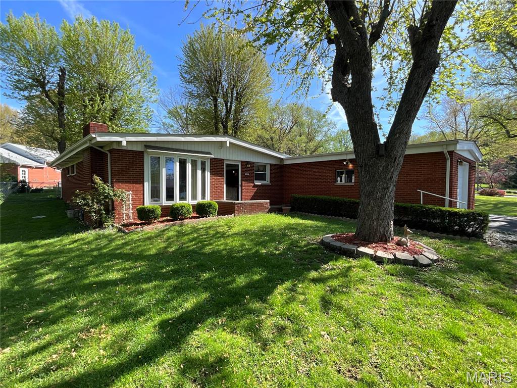 805 Willoway Avenue Property Photo 1