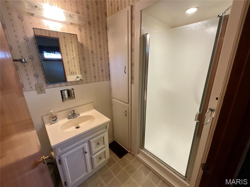 805 Willoway Avenue Property Photo 16