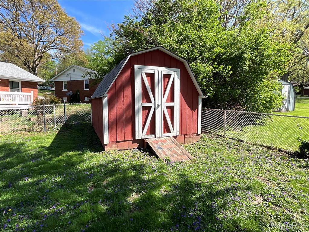 805 Willoway Avenue Property Photo 29
