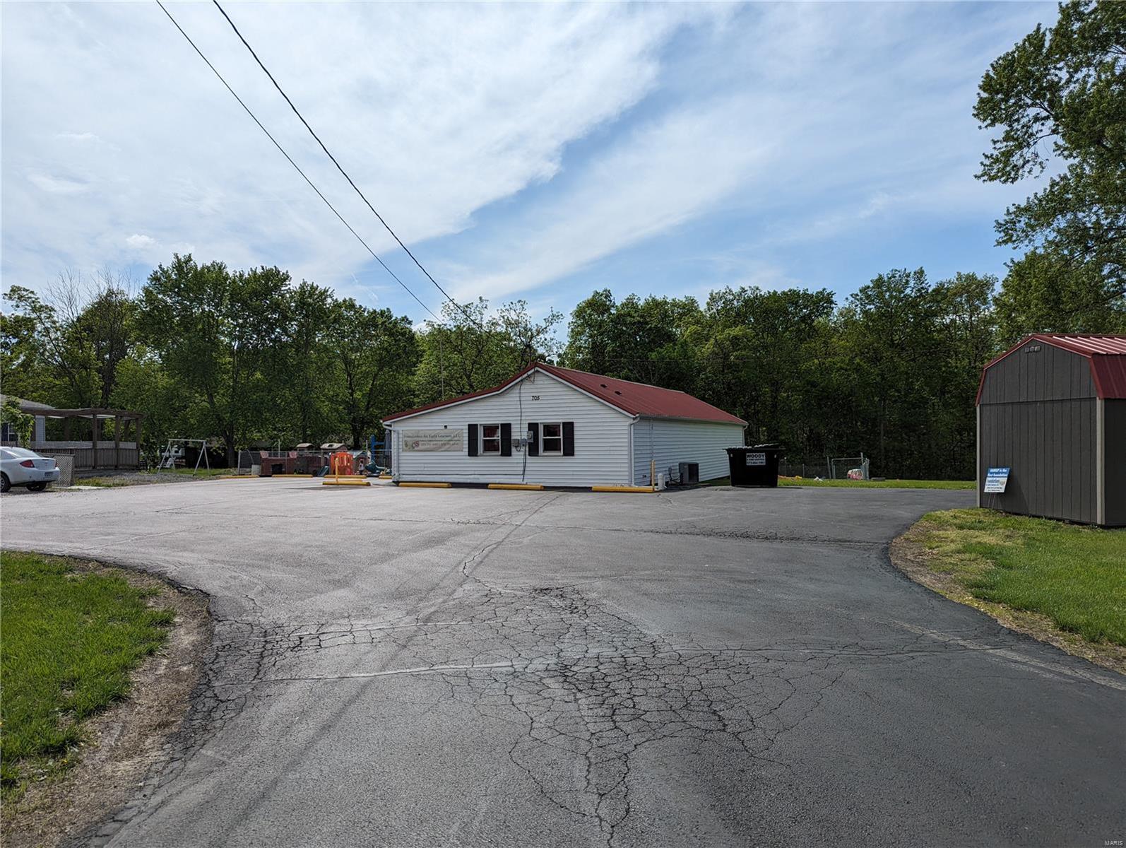 705 Burks Road Property Photo 1