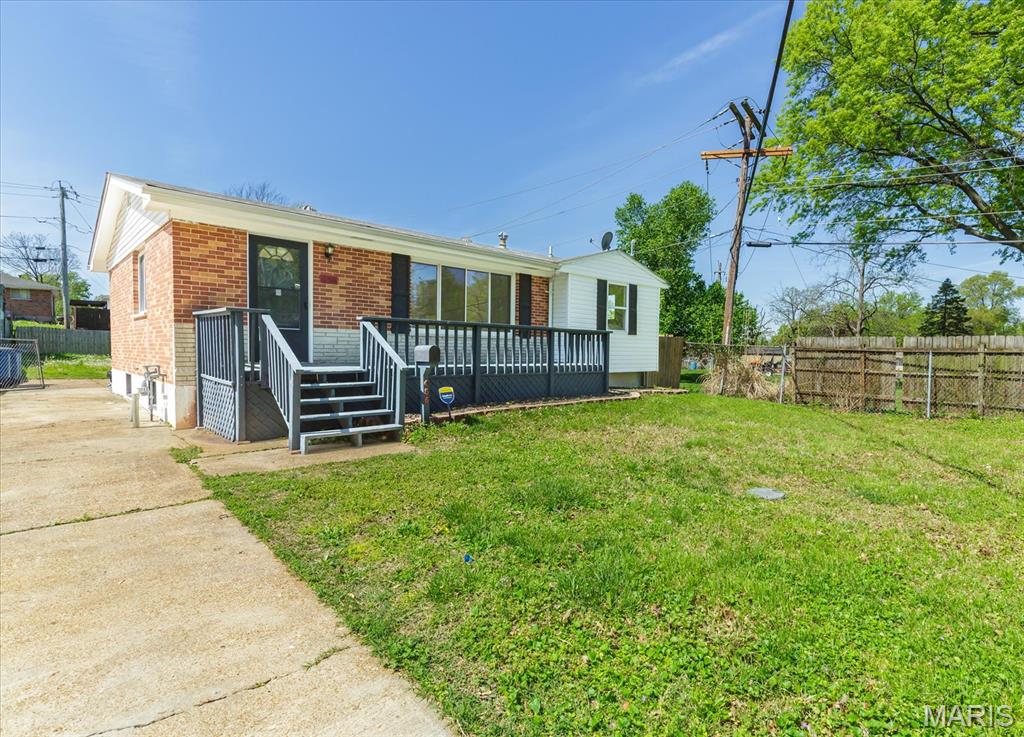 656 Beatrice Avenue Property Photo 6