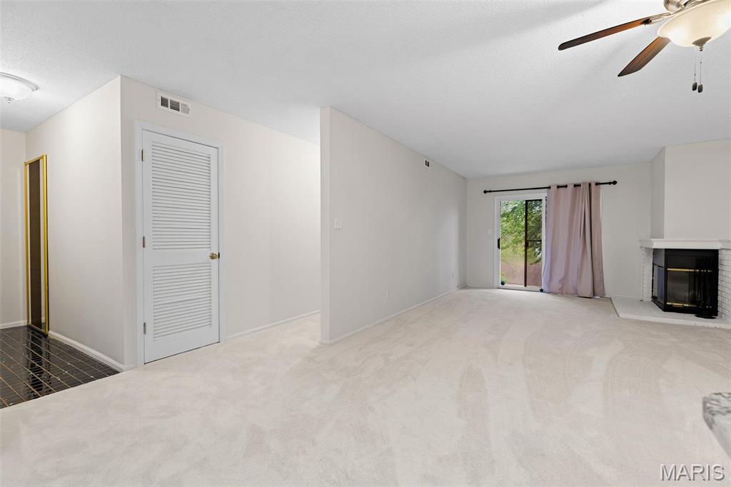 7000 Green Tee Court 2 Property Photo 14