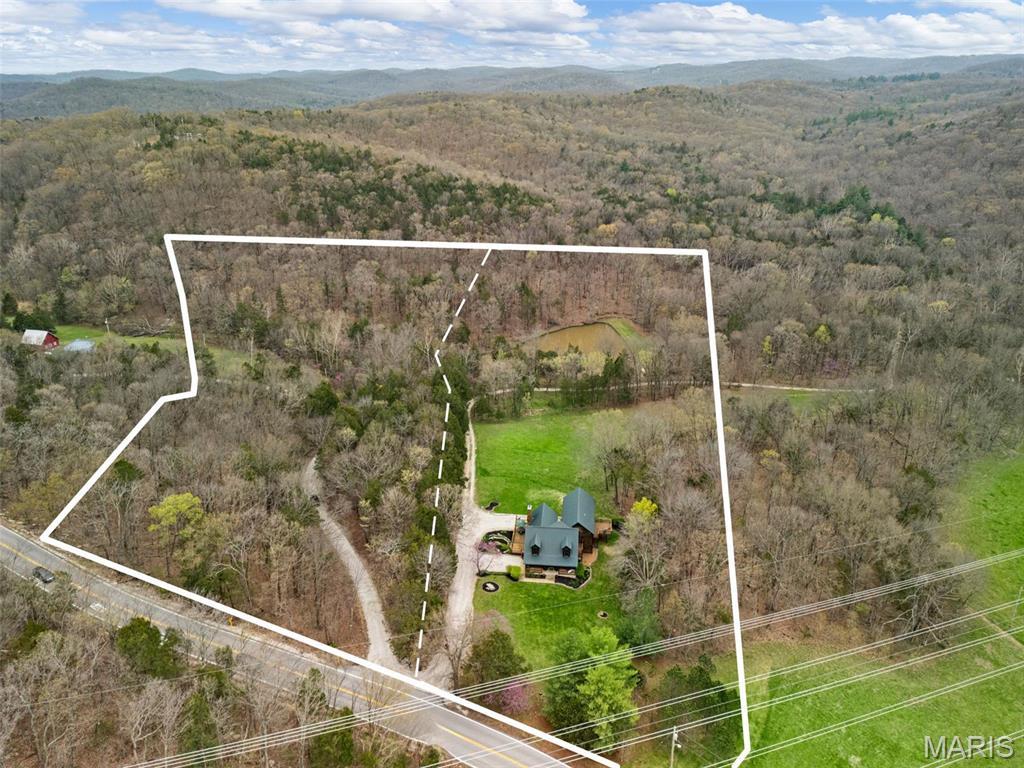 2595 State Road F Property Photo 3