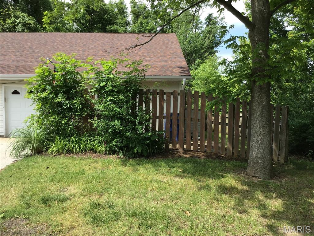 21 Wenona Ct. Property Photo 29