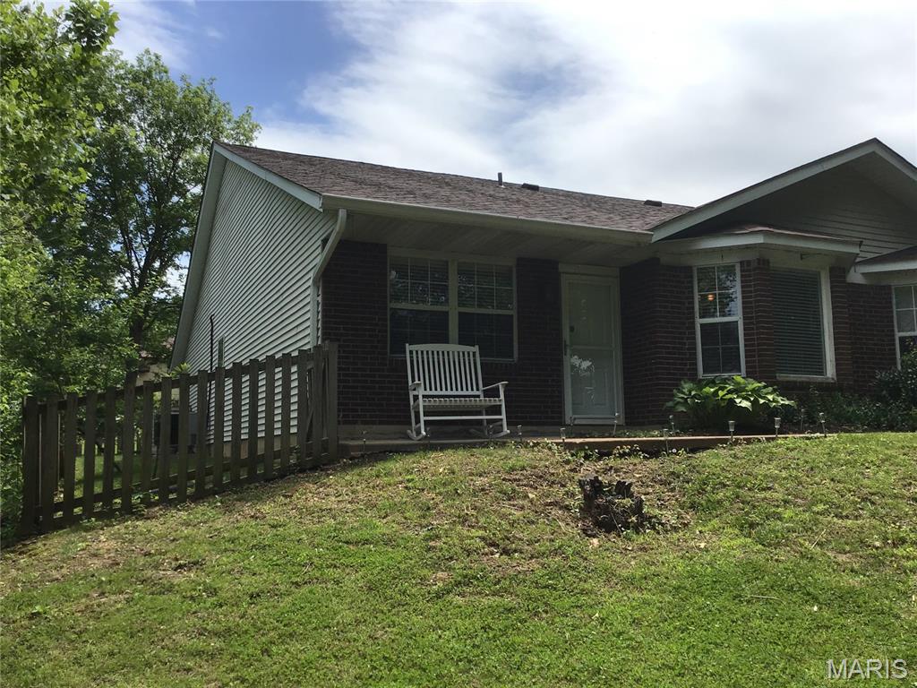21 Wenona Ct. Property Photo 31