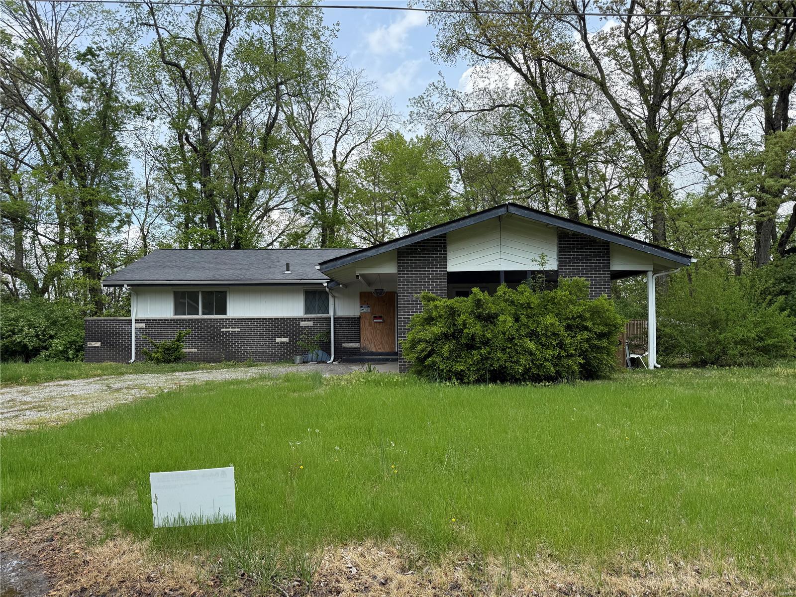 330 Hillwood Drive Property Photo