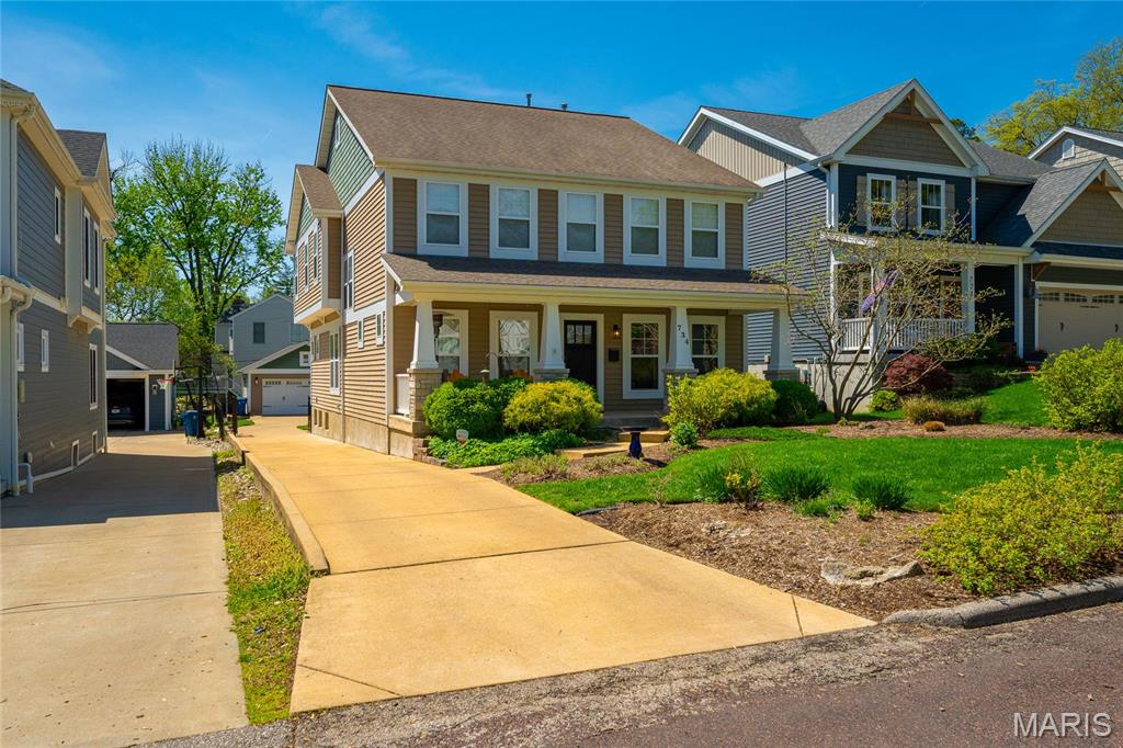 734 Fuhrmann Terr Property Photo 2
