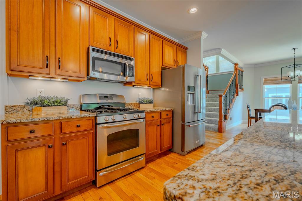 734 Fuhrmann Terr Property Photo 12