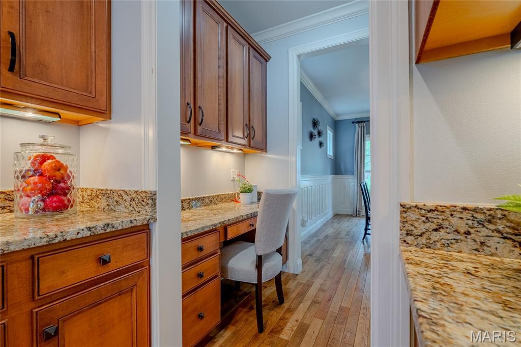 734 Fuhrmann Terr Property Photo 19