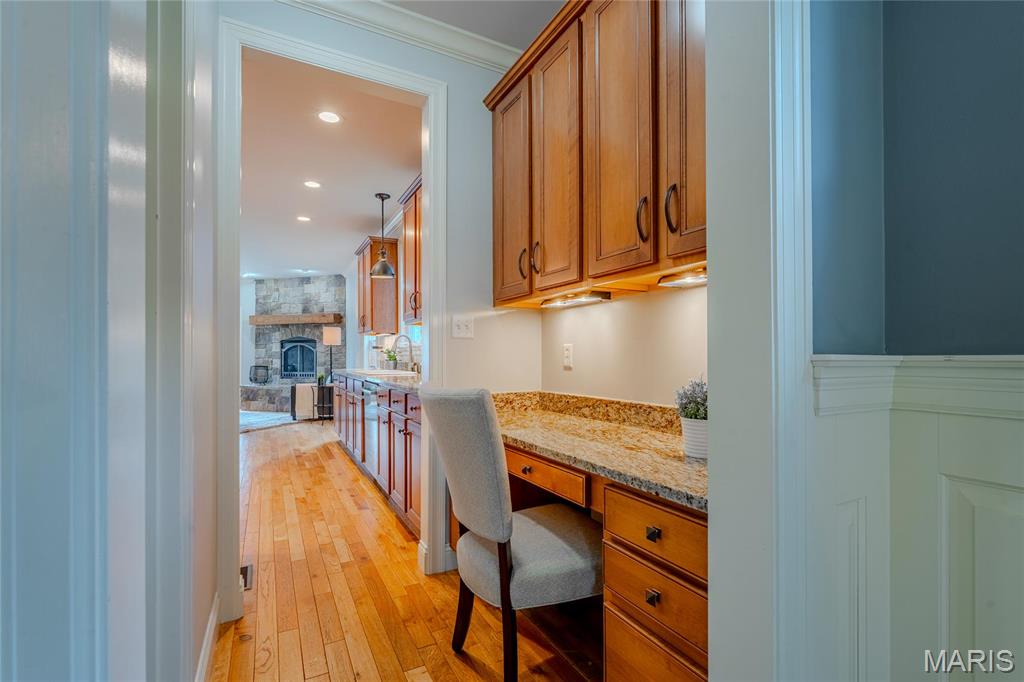 734 Fuhrmann Terr Property Photo 20