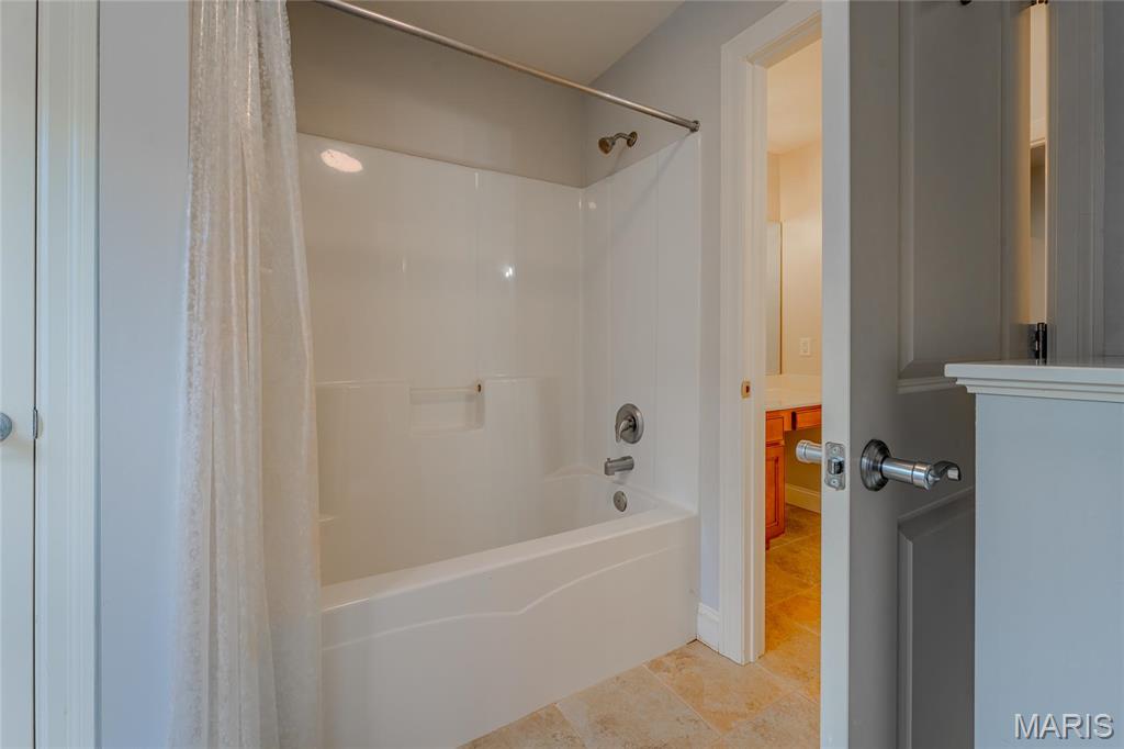734 Fuhrmann Terr Property Photo 37