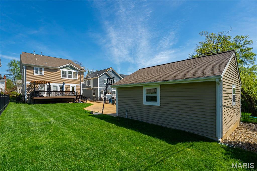 734 Fuhrmann Terr Property Photo 65