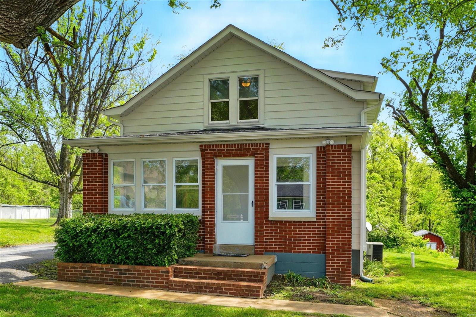 Crystal City Real Estate Listings Main Image