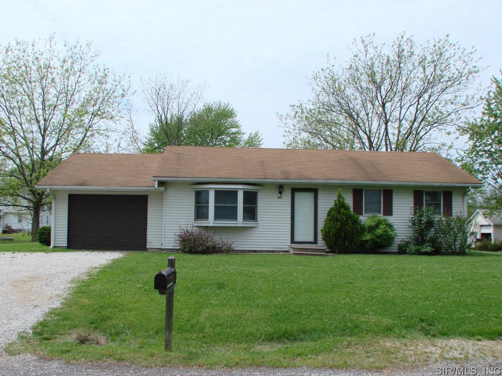101 S High Street Property Photo