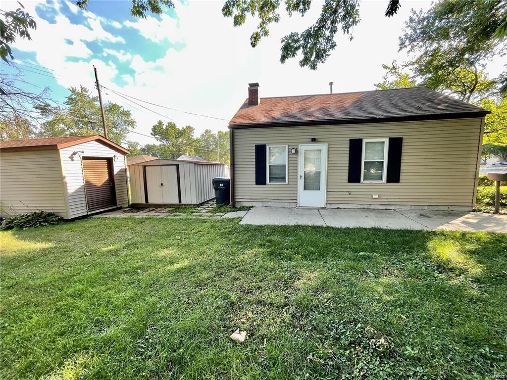 1922 E C Street Property Photo