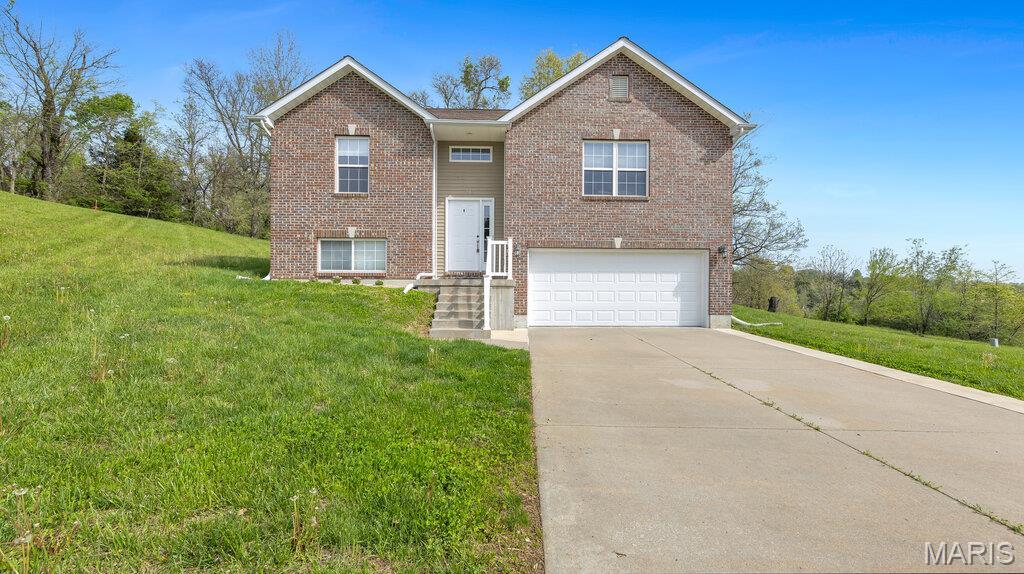 711 Sawyer Ter Property Photo 1