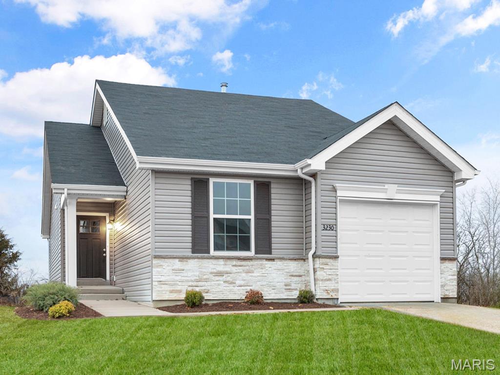 2 Summerfield at Parkview Common Property Photo 1