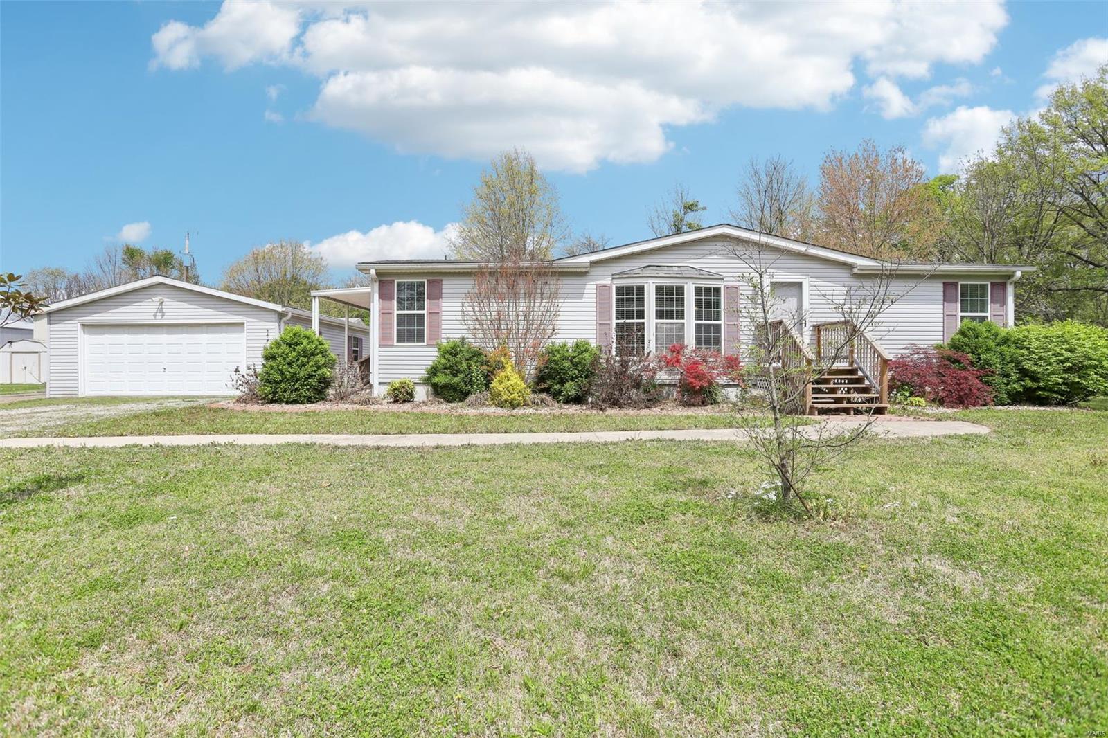 21839 Dove Lane Property Photo
