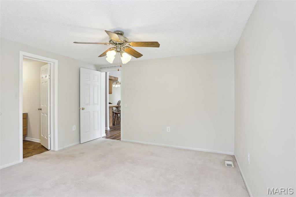 21839 Dove Lane Property Photo 16