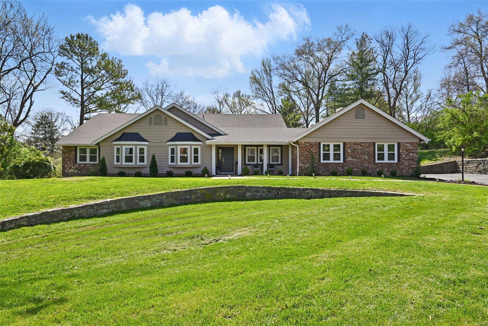2232 Clifton Forge Drive Property Photo 1