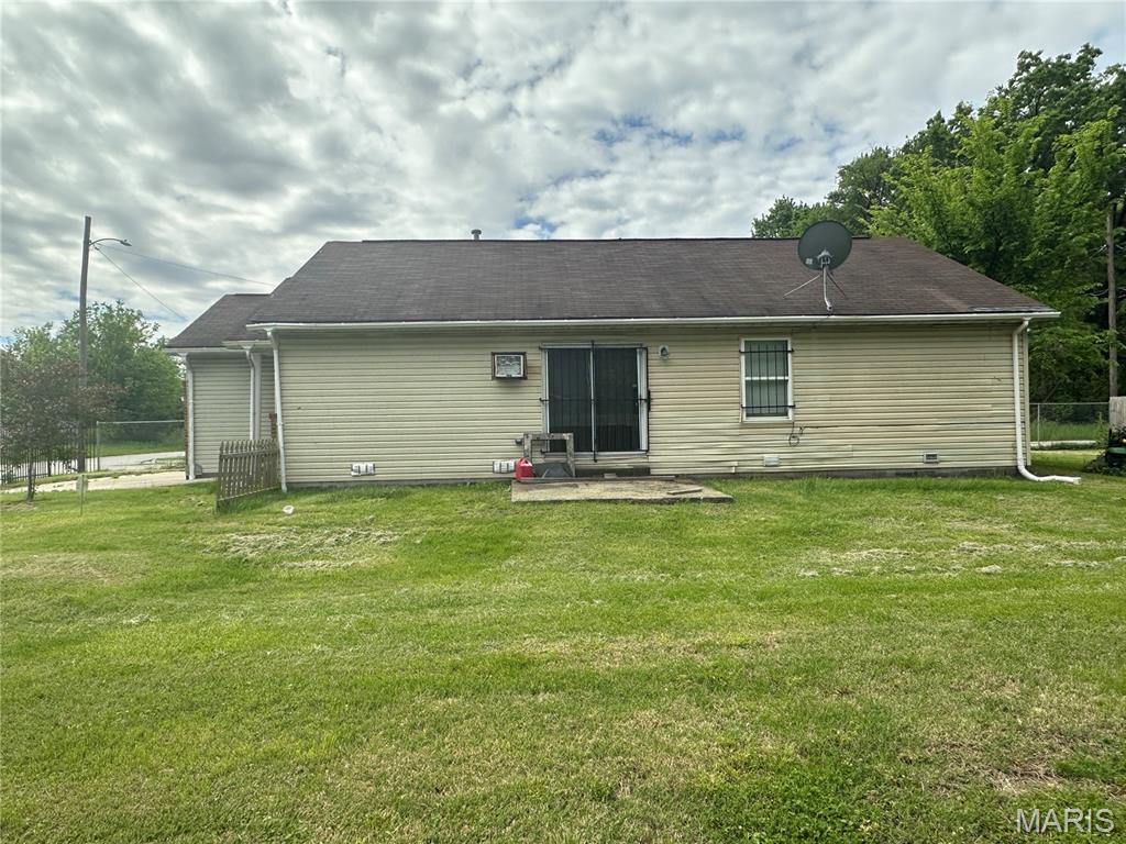1103 N 44th Street Property Photo 13