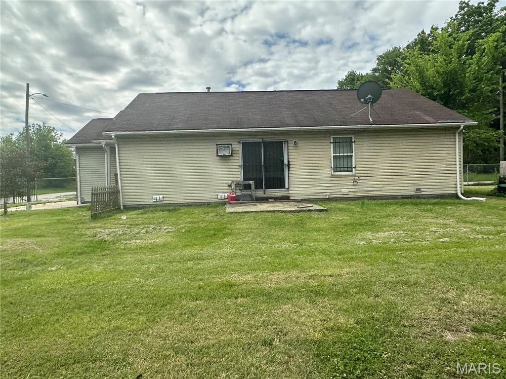 1103 N 44th Street Property Photo 14