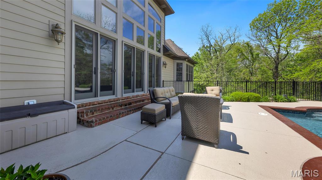 18231 Canyon Forest Court Property Photo 14