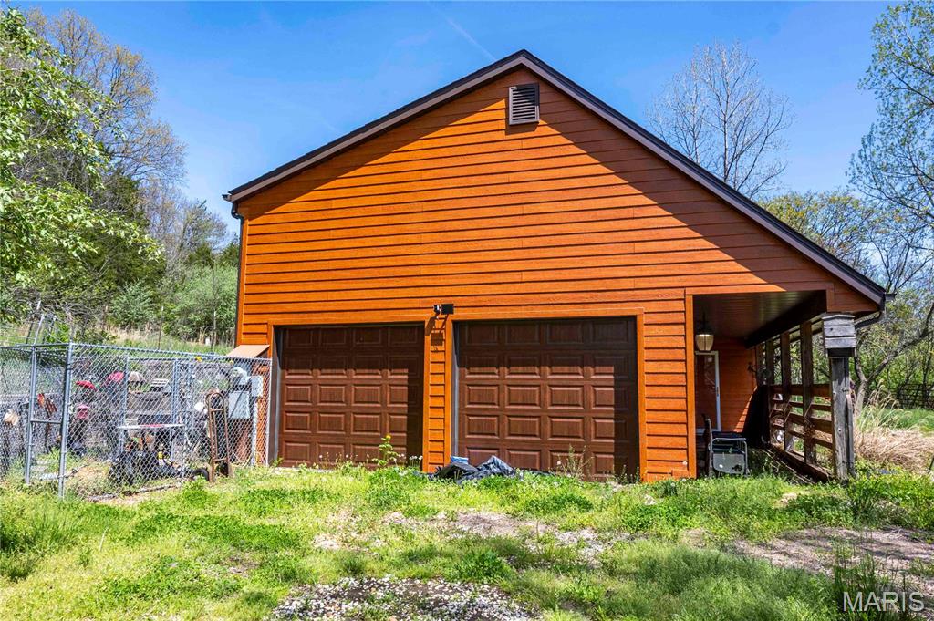 11155 State Highway D 2347 Property Photo 8