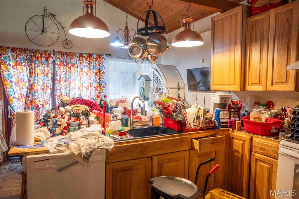 11155 State Highway D 2347 Property Photo 12