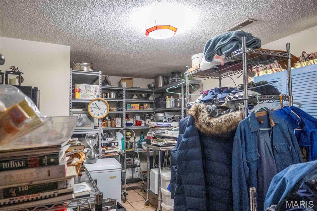 11155 State Highway D 2347 Property Photo 15