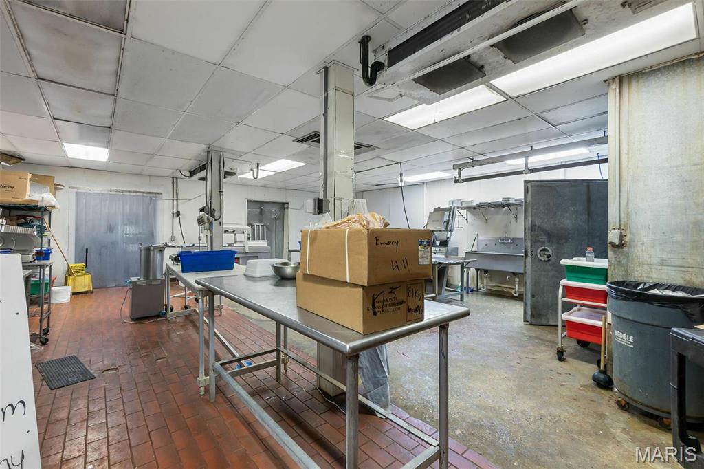 3006 State Highway Ff Property Photo 22