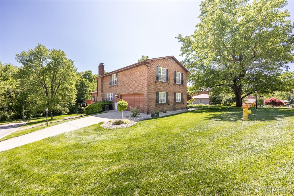 100 Paddock Road Property Photo 2