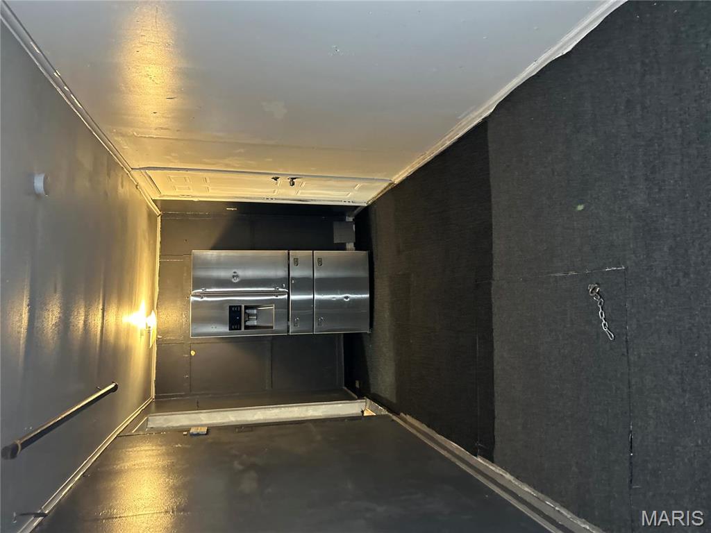 10140 Mayfair Drive Property Photo 13