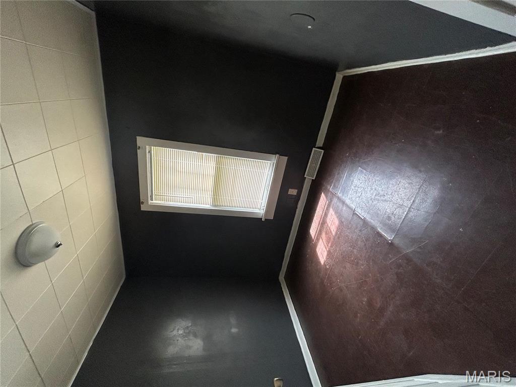 10140 Mayfair Drive Property Photo 17