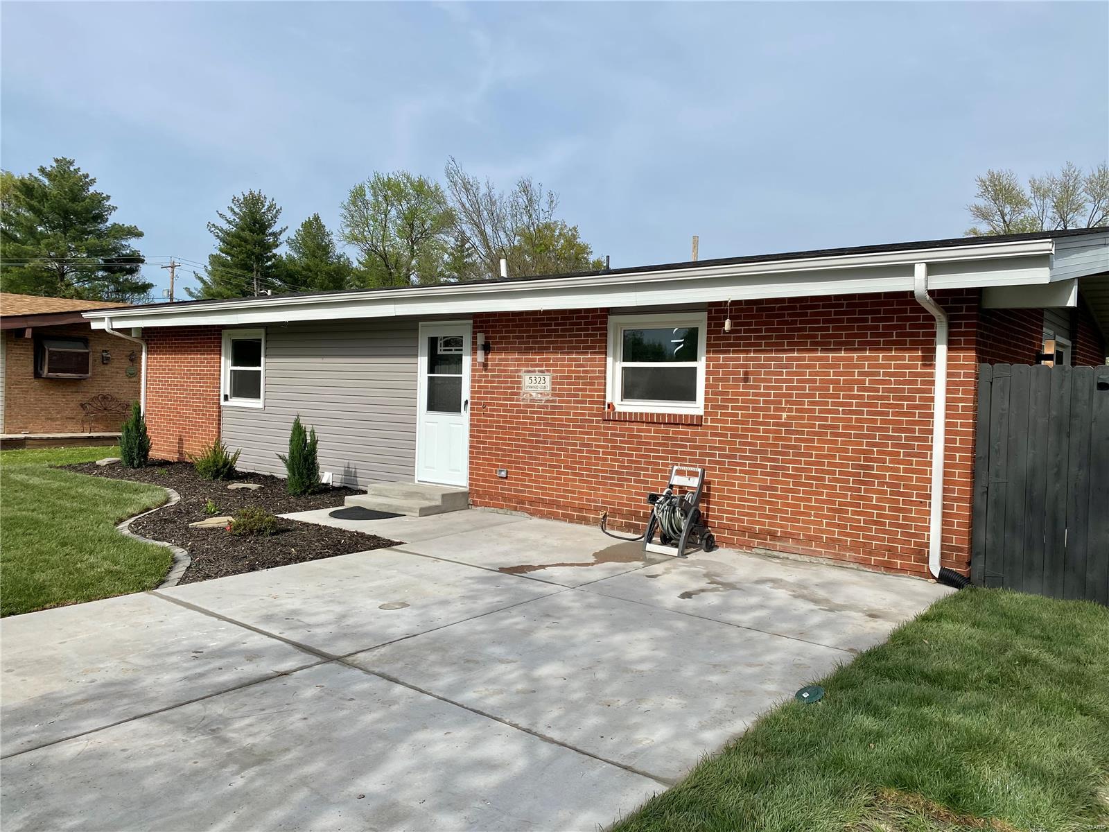 Illinois Real Estate Listings Main Image