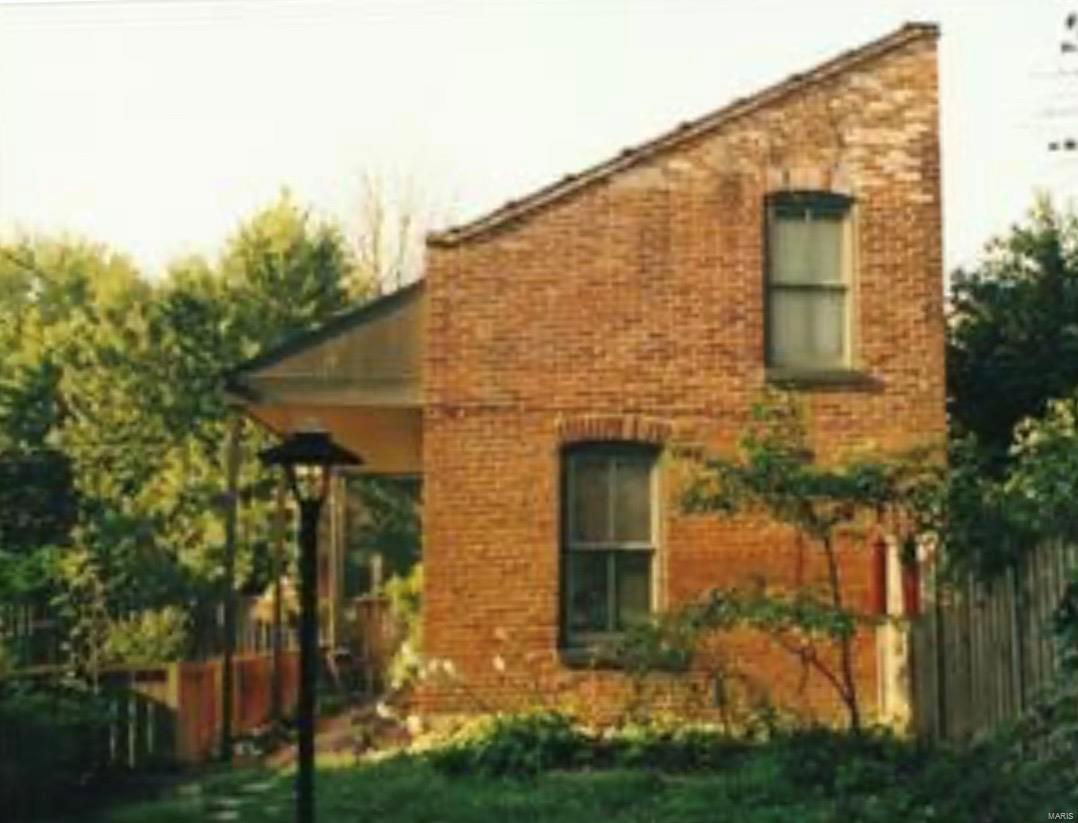 1014 Geyer Avenue Property Photo