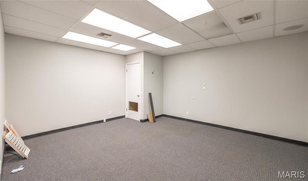 915 Whitelaw Street Property Photo 19
