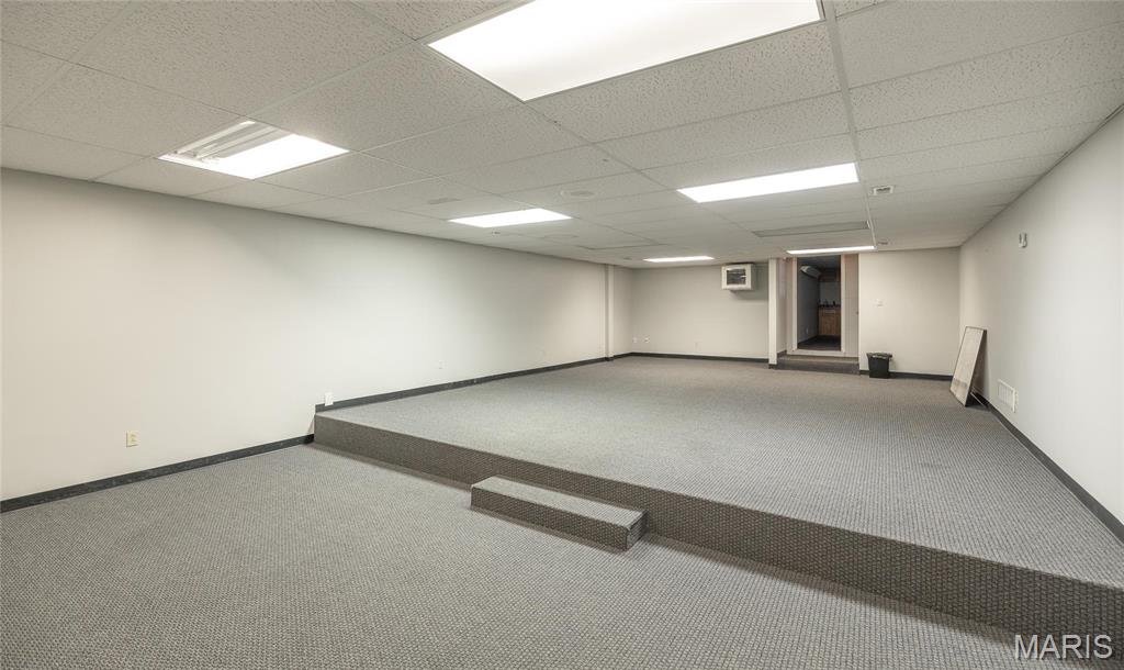 915 Whitelaw Street Property Photo 24