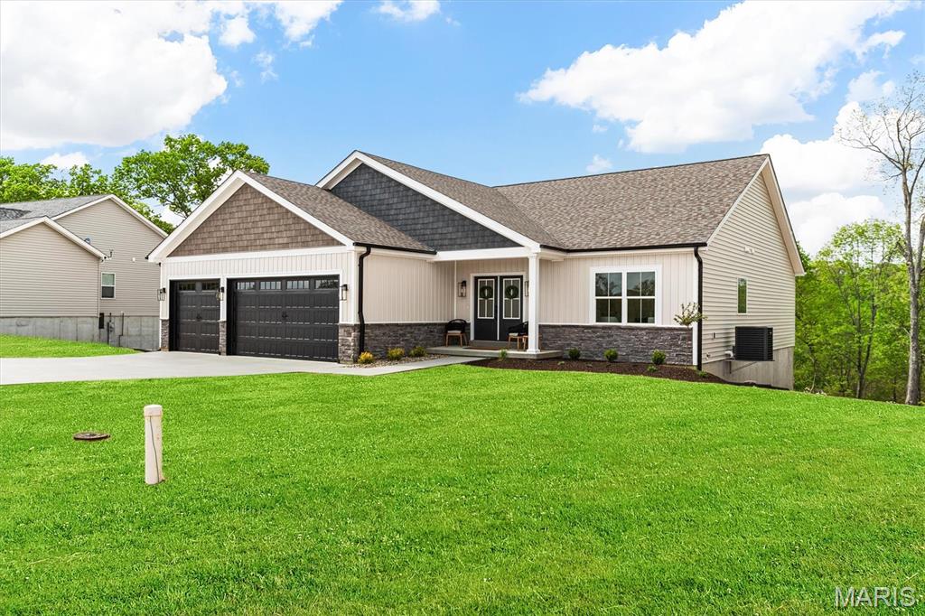 2217 Valleyview Drive Property Photo 3