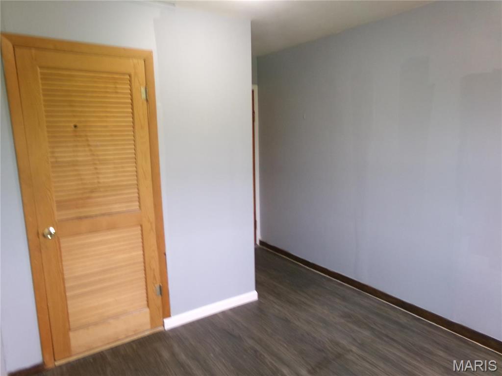 1832 2nd Property Photo 5