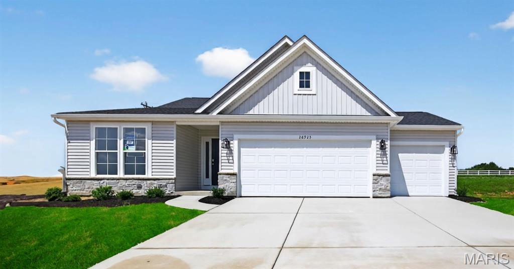 28925 Old Court Drive Property Photo 1