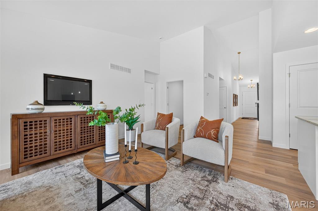 28925 Old Court Drive Property Photo 6