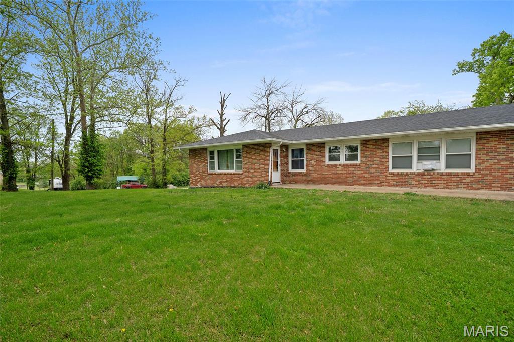 473 N Lincoln Drive Property Photo 3