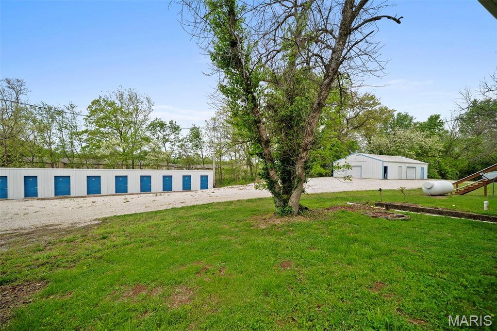 473 N Lincoln Drive Property Photo 5