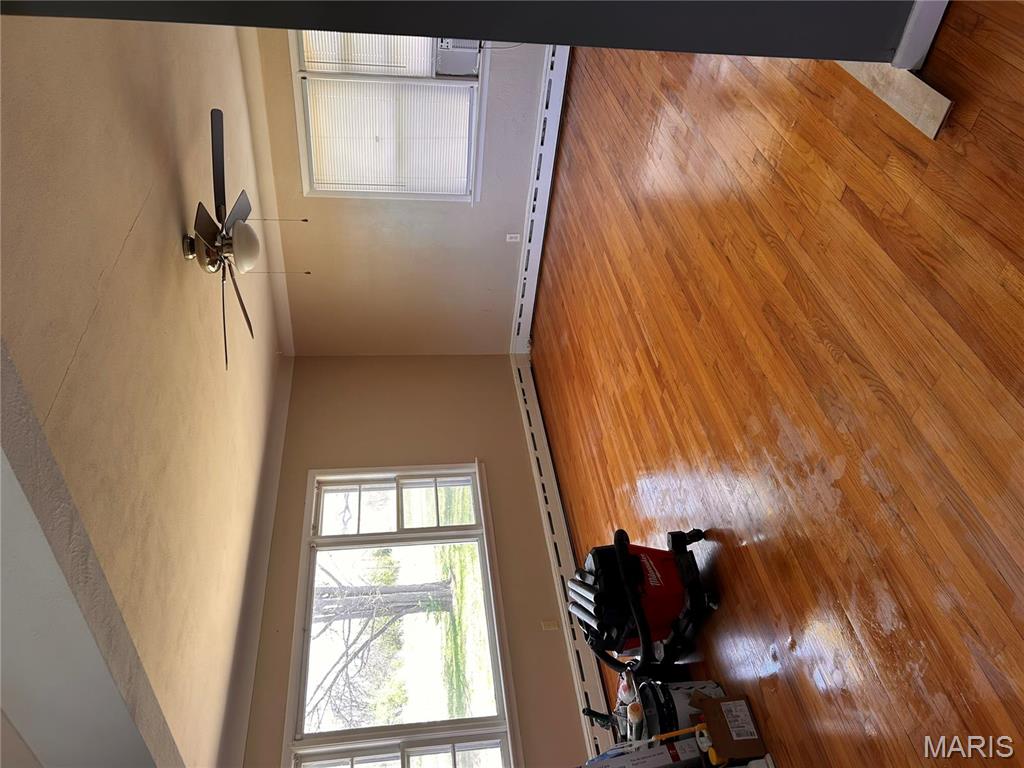 473 N Lincoln Drive Property Photo 10