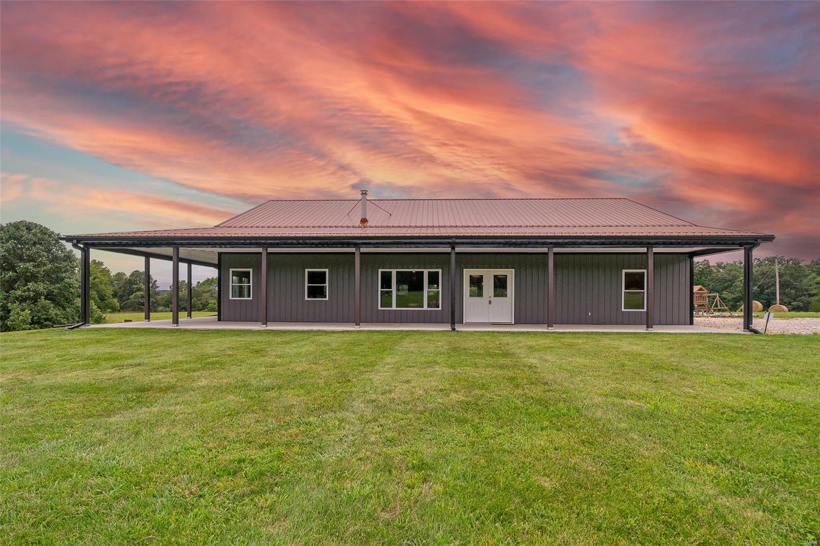 25026972 Property Photo