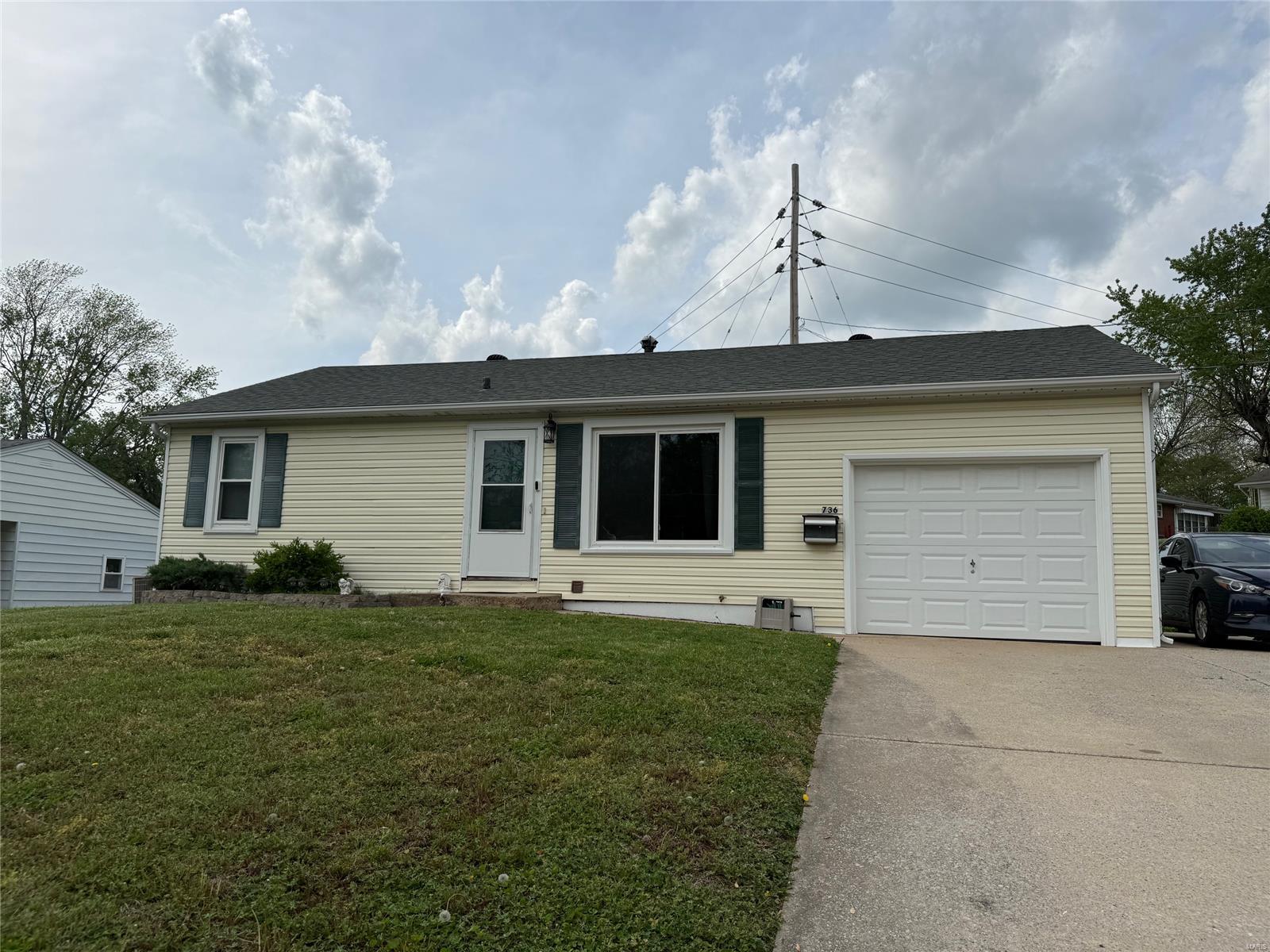 736 Rosamund Street Property Photo