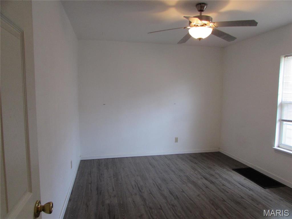2845 Washington Avenue Property Photo 11