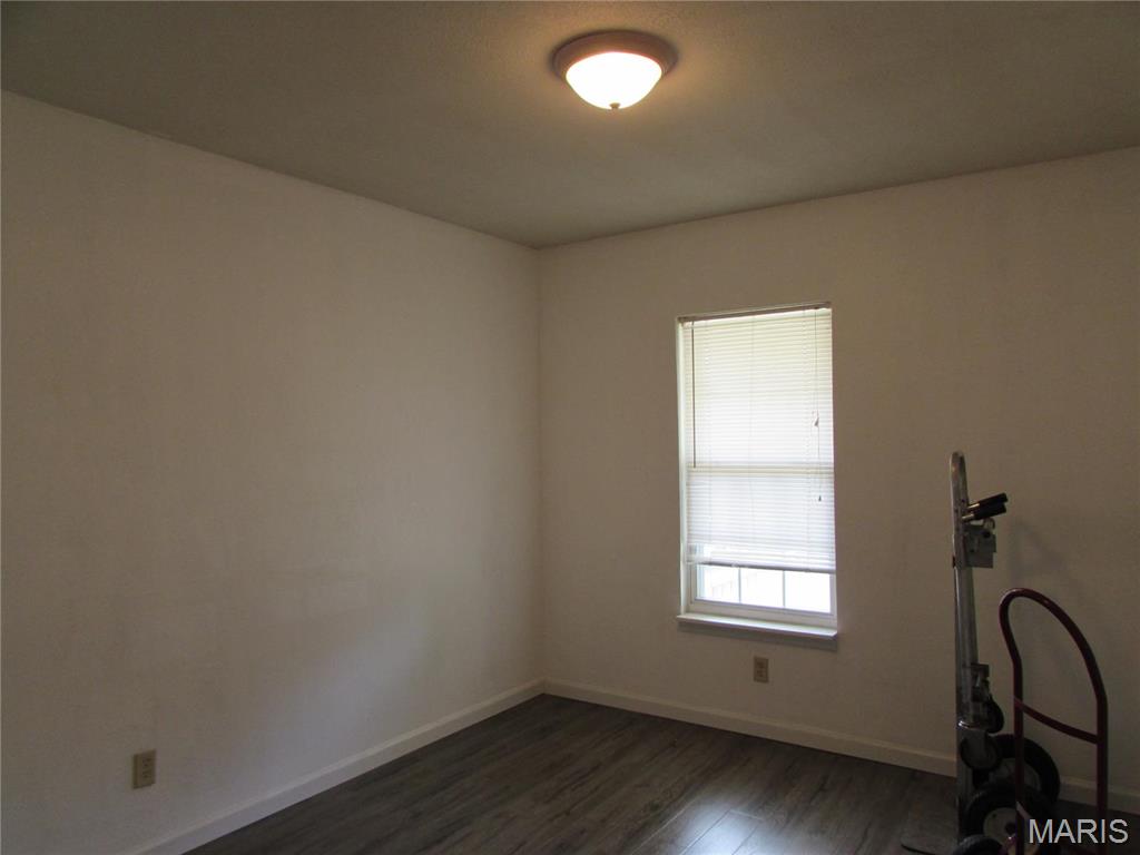 2845 Washington Avenue Property Photo 13