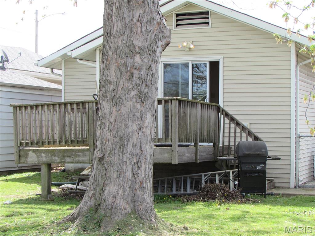 2845 Washington Avenue Property Photo 28